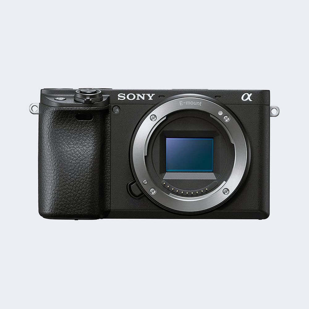 Sony ILCE-6400 Alpha 6400 E-mount camera with APS-C Sensor